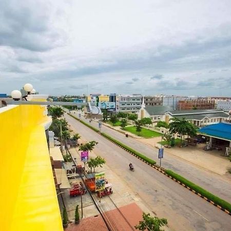 Ly Meng Hotel Battambang Exterior photo